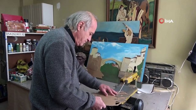 Unutulmaya Yüz Tutmuş Ahşap Rölyef Sanatını Yaşatmaya Çalışıyor