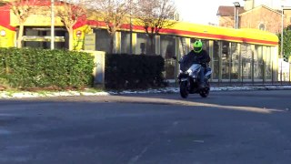 T MAX AKRAPOVIC EXHAUST SOUND NO DB KILLER ( ICE ROAD TEST )