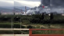 Demir çelik fabrikasında patlama: Olay yerinden dumanlar yükseliyor