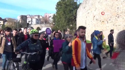 Sinoplu Taraftar Grupları Ceren Özdemir İçin Tek Yürek Oldu