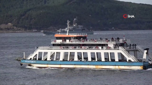 Rus Donanmasına Ait 2 Savaş Gemisi Çanakkale Boğazı’ndan Marmara'ya Doğru İlerliyor..