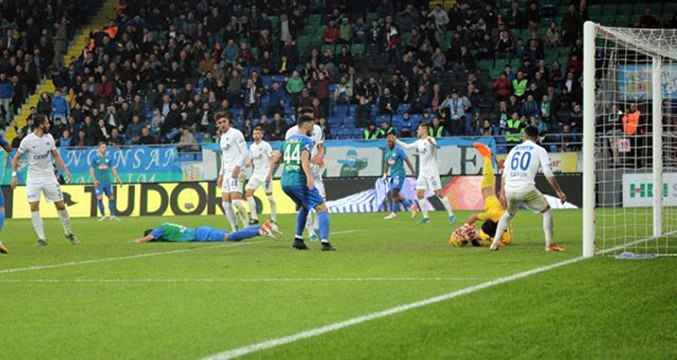 Çaykur Rizespor Teknik Direktörü İsmail Kartal: Bir gol atsak maçı çevirirdik