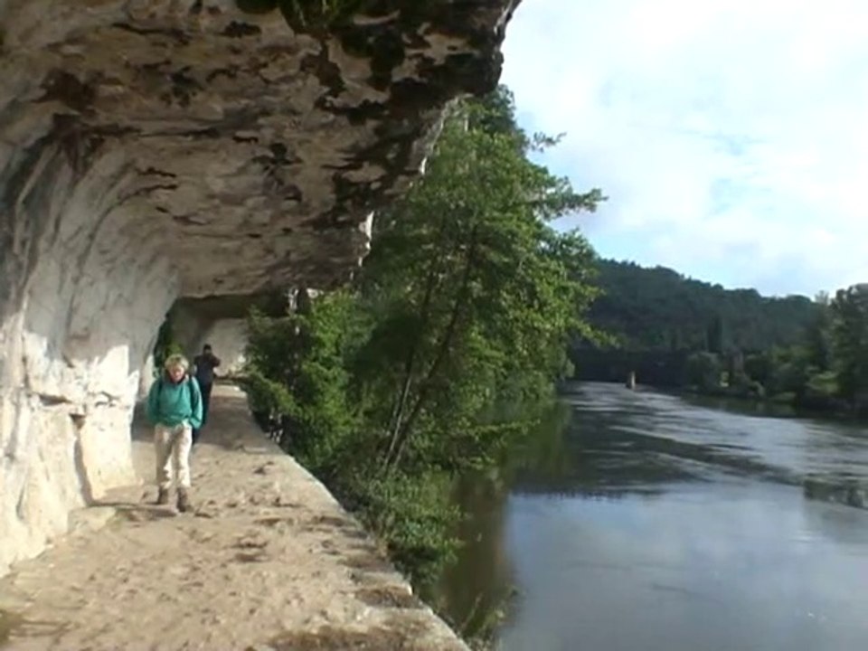 Vallée du Lot de Bouzéias à St Cirq-Lapopie 46330