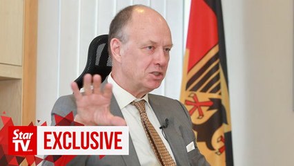 It’s wrong! | German ambassador on UMS graduate nazi salute