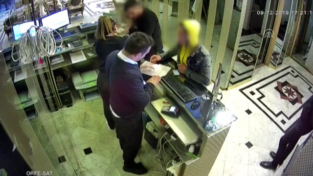 Kendilerini kamu görevlisi olarak tanıtıp para isteyen 5 şüpheli otelde sahte kimlikle yakalandı - ANKARA
