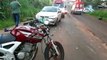 Forte batida de trânsito na Rua Tupinambás deixa dois ocupantes de moto feridos