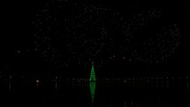 Río de Janeiro da la bienvenida a la Navidad con su árbol flotante de 70 metros de altura