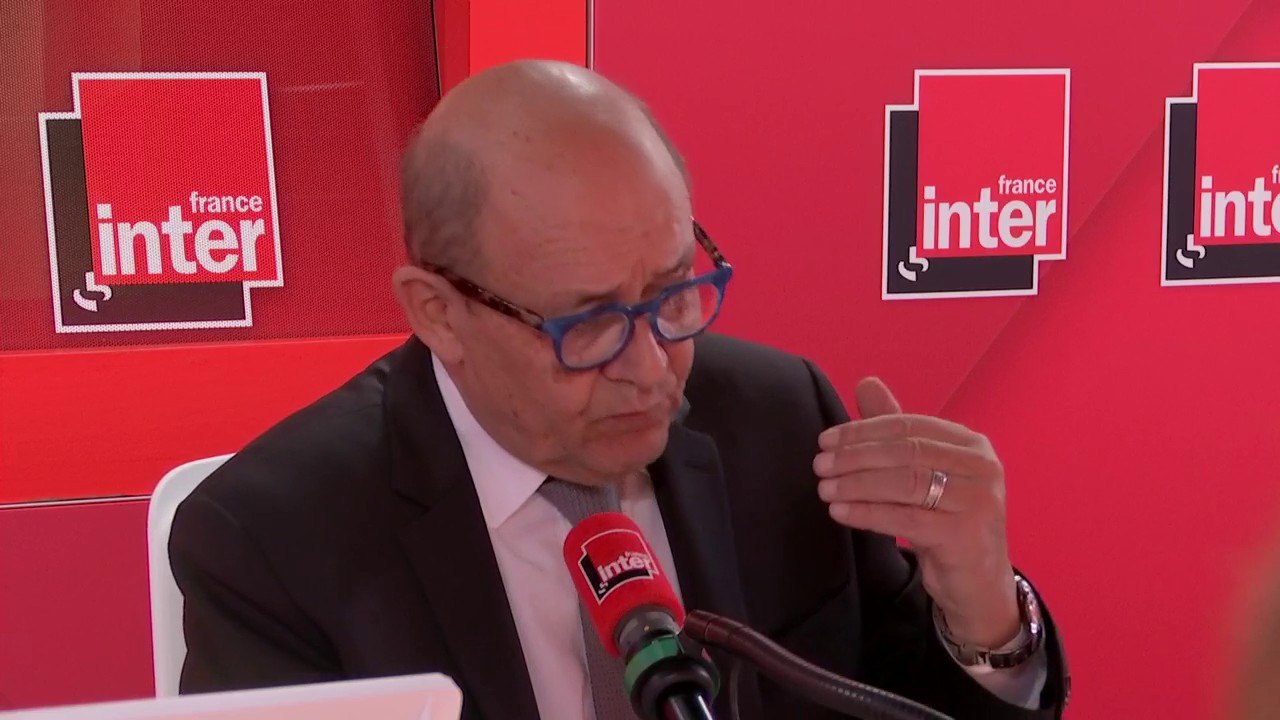 Jean-Yves Le Drian, alors que deux chercheurs français sont détenus en Iran depuis juin : "Nous sommes dans une posture très exigeante à l'égard de l'Iran, mais je n'ai pas d'informations là"