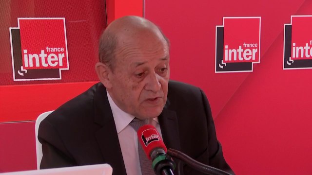 Jean-Yves Le Drian, ministre de l'Europe et des Affaires étrangères sur les #retraites : Quand je vois ce que dit la droite, elle propose la retraite à 65 ans et par capitalisation. Ce n'est pas ce que nous voulons