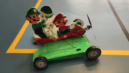 Aéromodélisme en salle