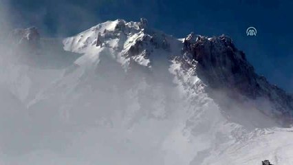 Erciyes'te hafta sonu yoğunluğu