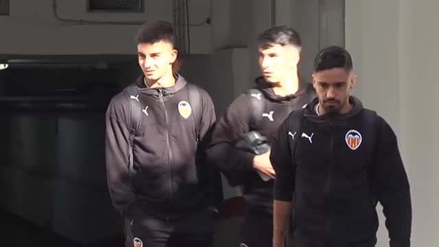 Mestalla se prepara para el choque de trenes entre el Valencia y el Real Madrid