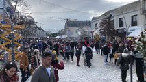La parade de Noël sous la neige à Challans