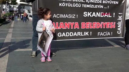 Alanya'da hayvanseverlerden protesto