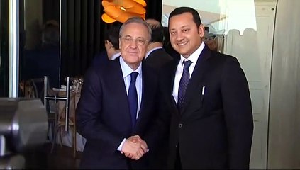 Mestalla se prepara para el choque de trenes entre el Valencia y el Real Madrid