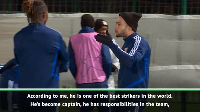 Lyon expect to lose Depay for months after cruciate injury against Rennes