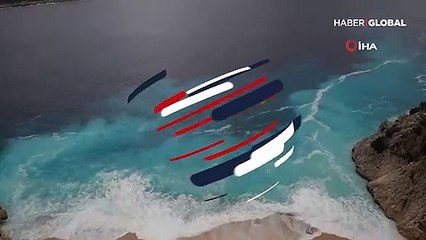 Kaputaş'ta yağmur sonrası hayran bırakan mavi şölen