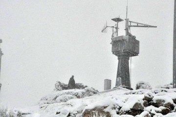 Şırnak'ta 1986 rakımlı bölgede Mehmetçik'i paratonerler koruyor