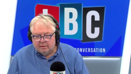 Nick Ferrari challenges rail chief over train timetable  disruptions