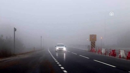 Bolu Dağı'nda sis etkili oluyor