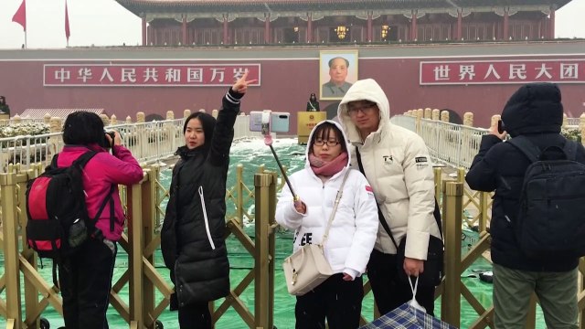 Snow blankets Chinese capital Beijing