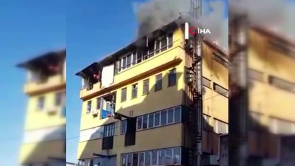 Güngören'de iş hanında korkutan yangın