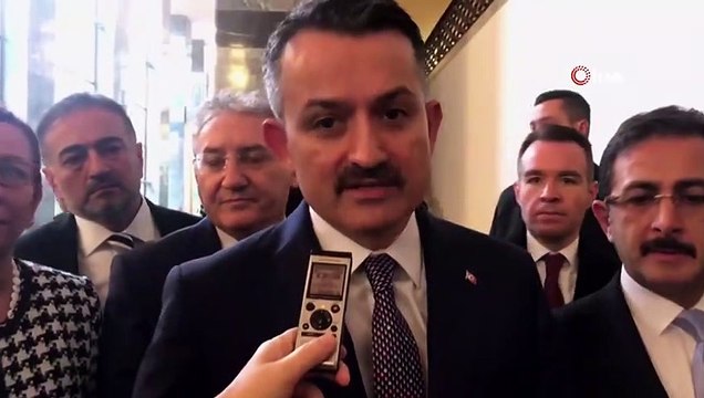 Tarım ve Orman Bakanı Bekir Pakdemirli'den 'At ve Eşek eti ithalatı' iddialarına yanıt