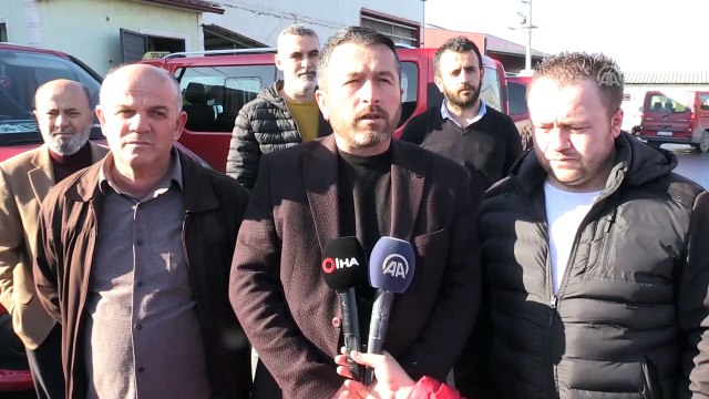 Sakarya'da rahatsızlanan çocuğu hastaneye yetiştiren dolmuş şoförü ödüllendirildi