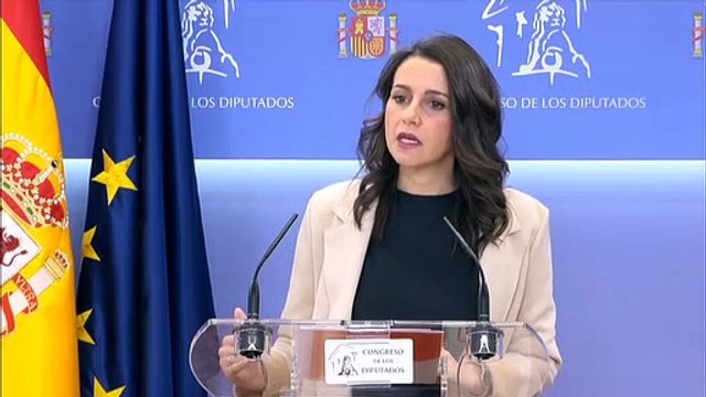 Arrimadas insiste en el gobierno entre constitucionalistas para evitar un gobierno del insomnio