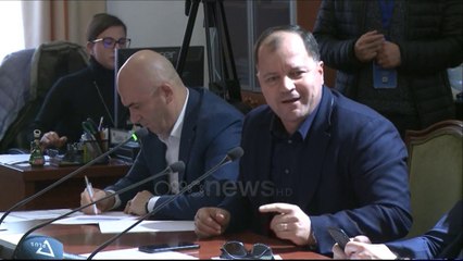 Ora News - "Fondi për tërmetin qesharak", Maliqi kërkon nga Kuvendi nismë për anulimin e PPP-ve