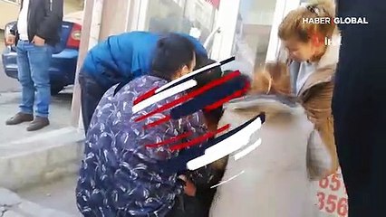 Kızından gelen mesajı görünce sinir krizi geçirdi, ortalık karıştı
