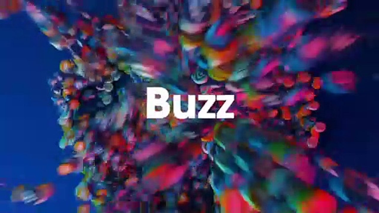 Cet aigle est pris au piège dans les tentacules d'une pieuvre mais réussi à être sauvé