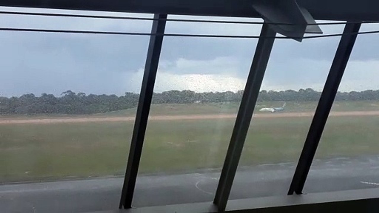 [SBEG Spotting]Boeing 737 PR-CND decola de Manaus