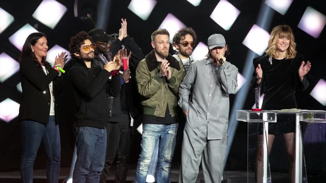 Julien Clerc ignoré par les Victoires de la Musique, il les tacle