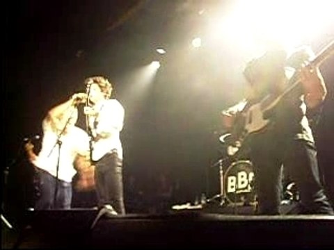 Bb brunes - Tarbes - Blonde comme moi