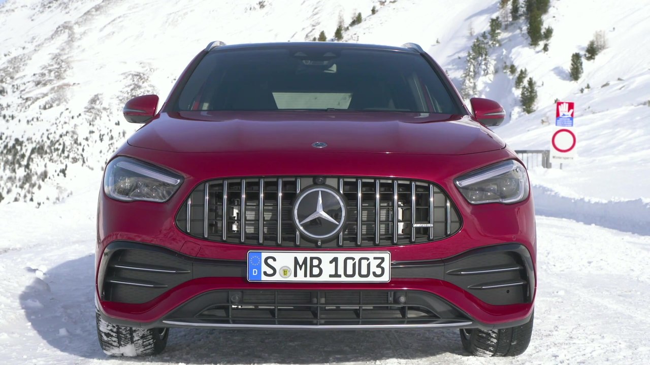 Der neue Mercedes-AMG GLA 35 4MATIC - das Exterieurdesign