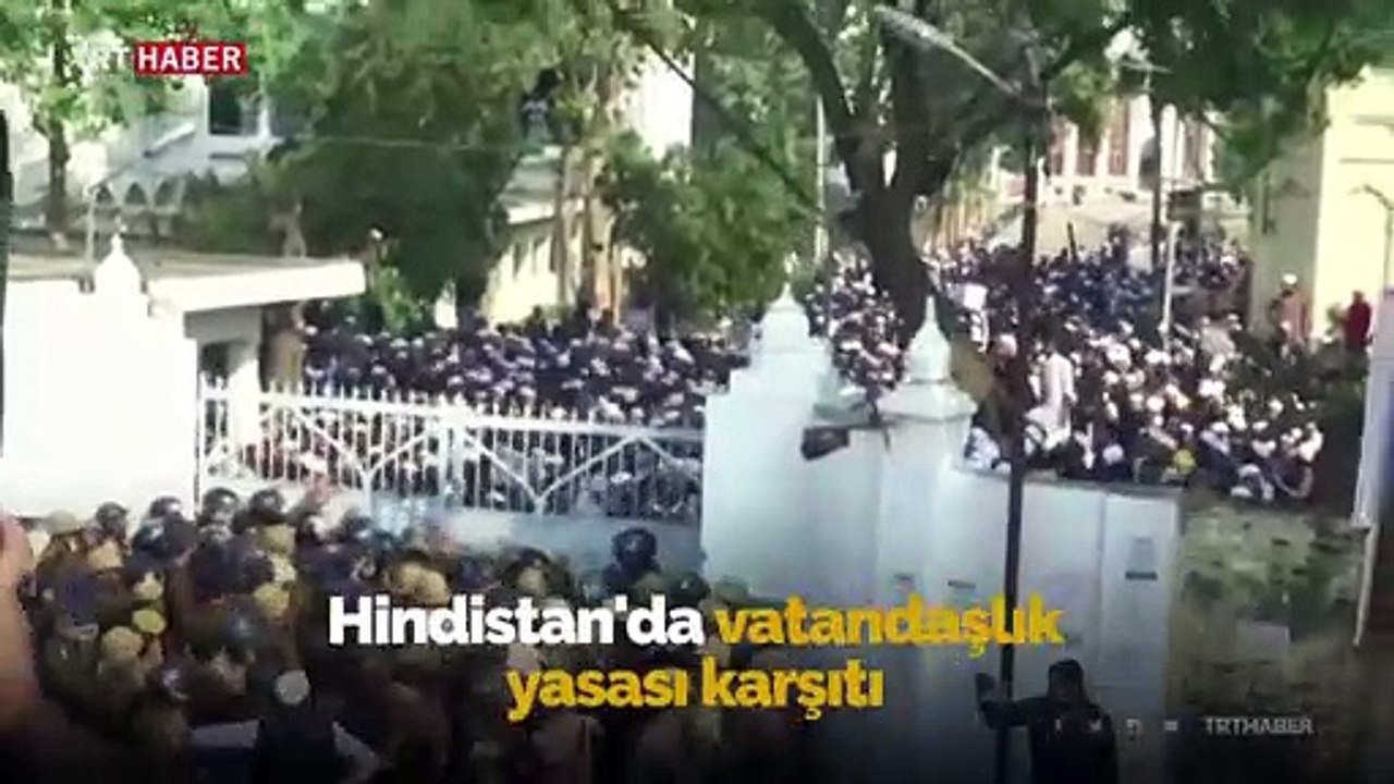 Hindistan'da polis şiddeti 29 üniversitede prot...