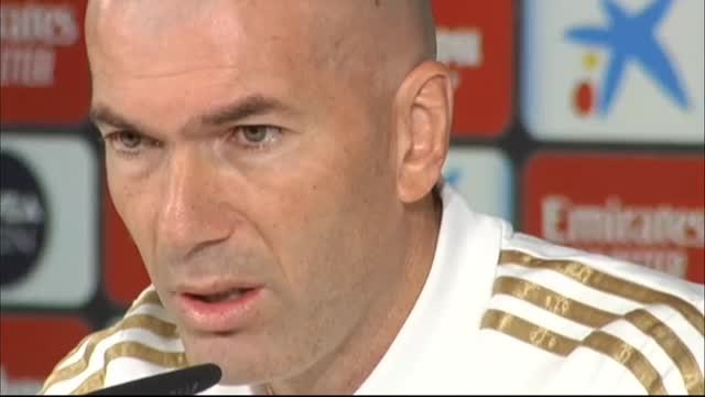 Zinedine Zidane: La gente lo que quiere ver es un partido de fútbol y nada más