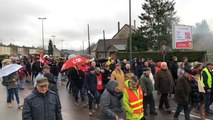 400 manifestants contre les retraites, le 17 décembre.