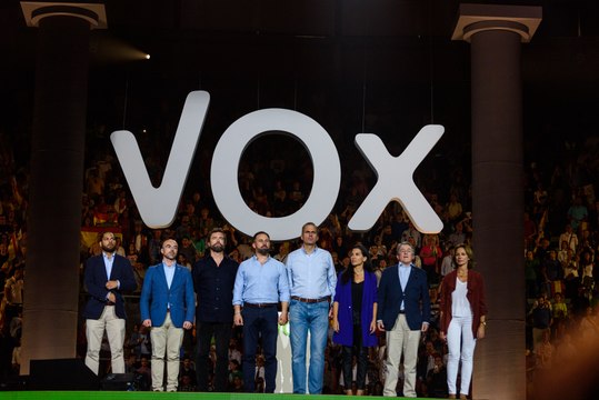 Federico a las 8: Lo que debería hacer Vox