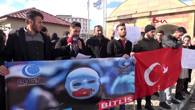 Bitlis'te doğu türkistan için basın açıklaması