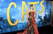 Taylor Swift revela que Rebel Wilson usou seus gatos como inspiração para personagem