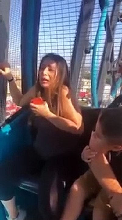 Femme vs Grande roue
