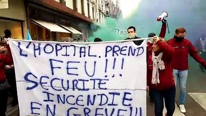 Fumigènes et alarmes à Annecy