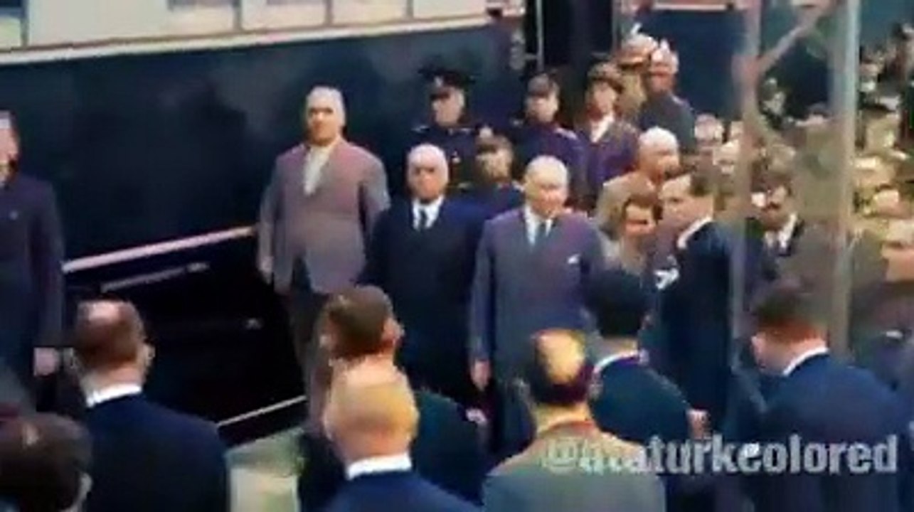 Atatürk'ün Renklendirilen Yeni Videosu...