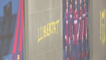 Pintadas independentistas en los alrededores del Camp Nou