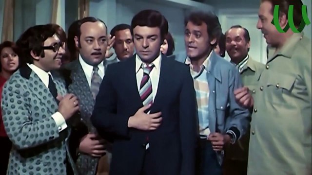 لما الابن يكون مدير الاب في الشغل دي هتبقا معاملتة