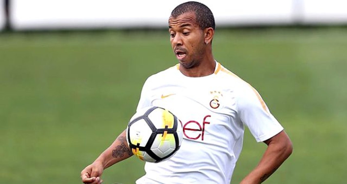 Mariano, Galatasaray'dan ayrılmak istemiyor!