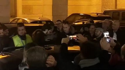 Скачать видео: Lazio, cena di Natale: l'arrivo di Luis Alberto