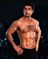 Kumail Nanjiani Stuns in Shirtless Marvel Makeover